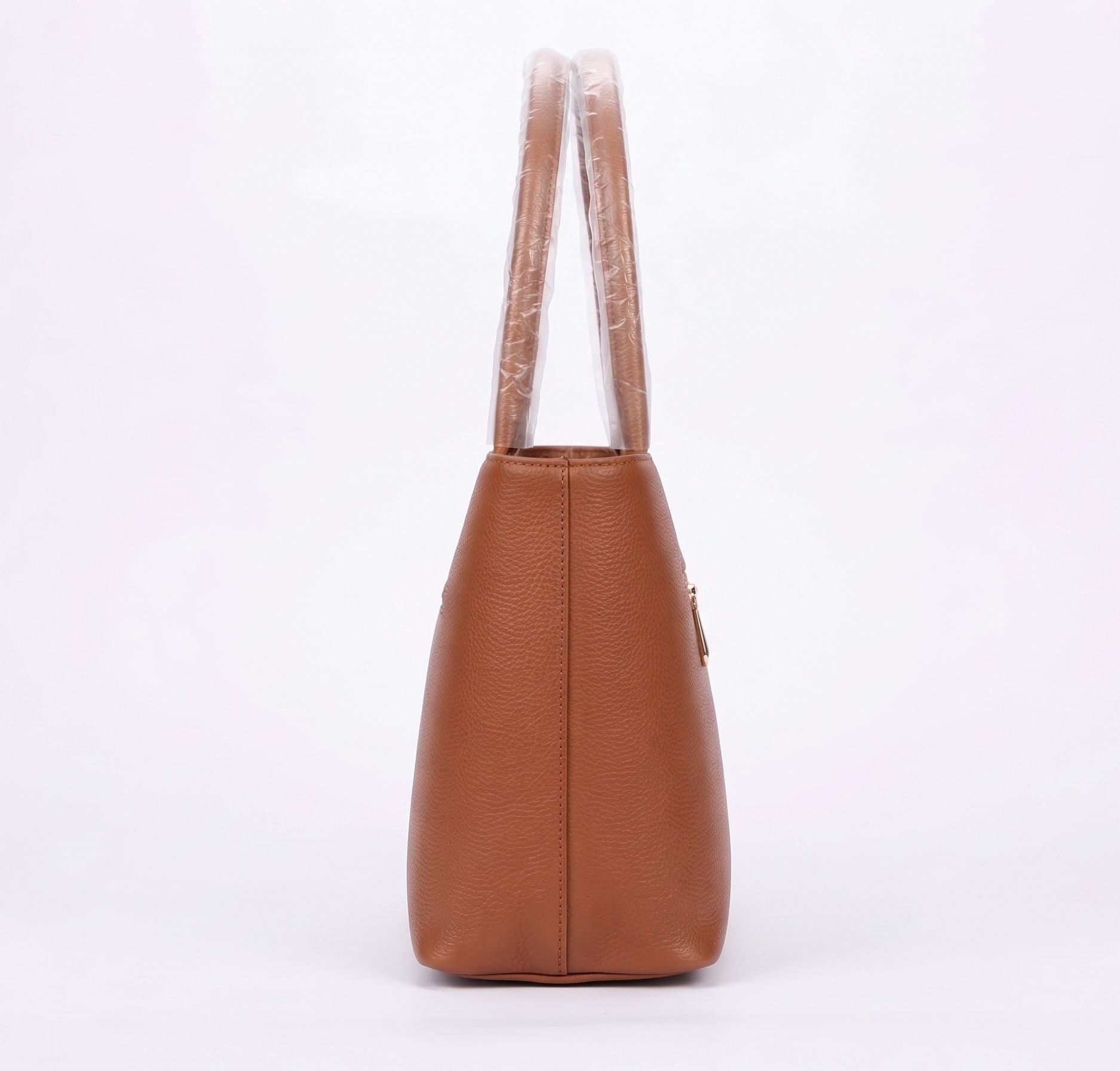 Classic Tan Leather Tote Bag in Tan